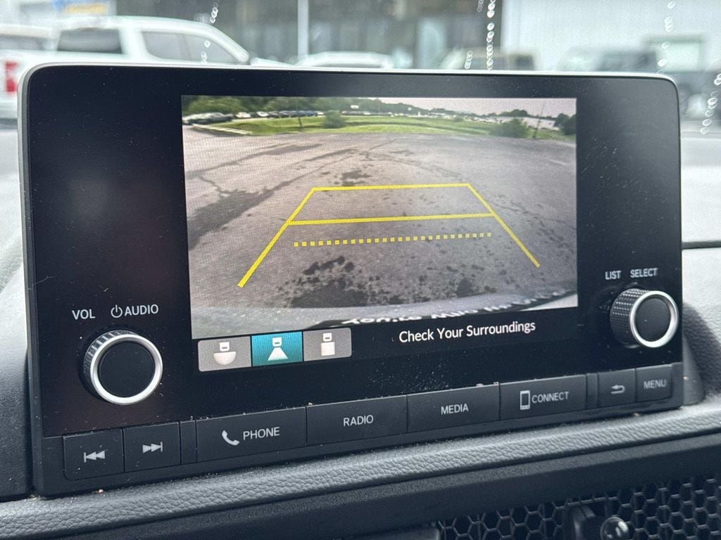 2024 Honda CR-V LX - Photo 32