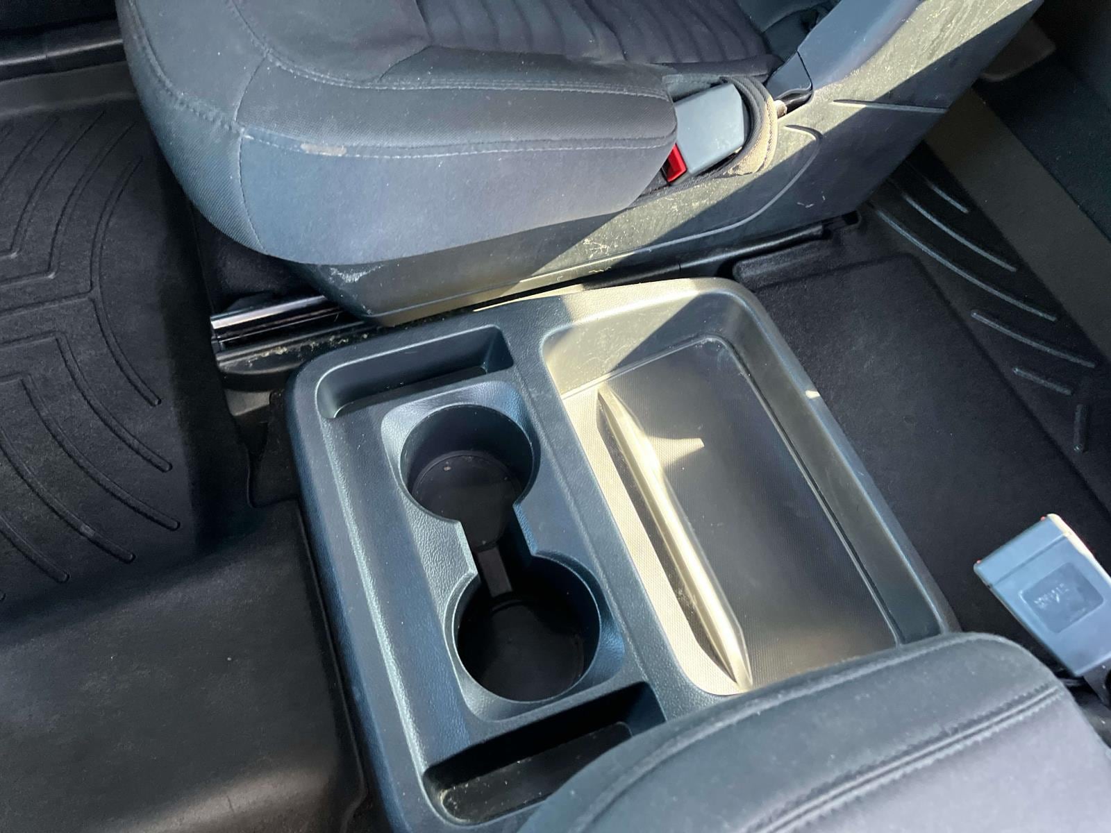 2021 Ford Explorer XLT - Photo 19