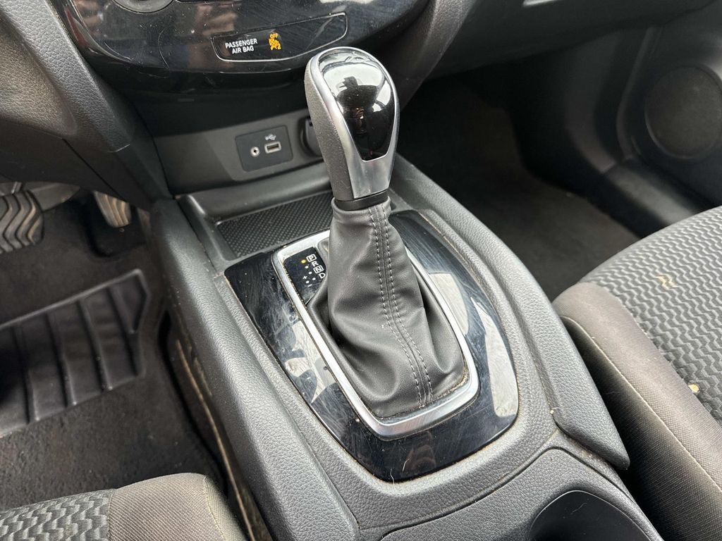 2020 Nissan Rogue Sport S - Photo 35