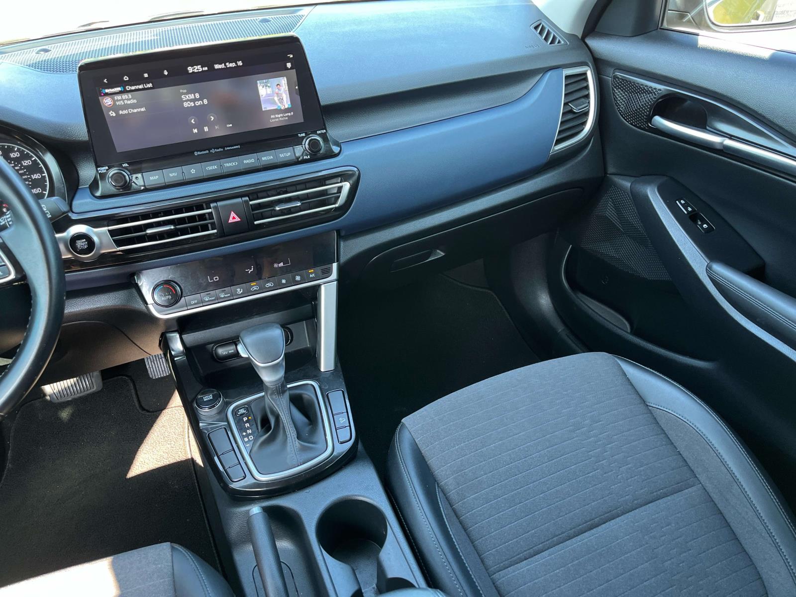 2023 Kia Seltos S - Photo 13