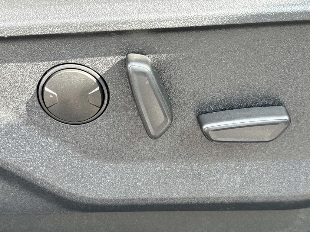 2023 Ford F-150 XLT - Photo 27