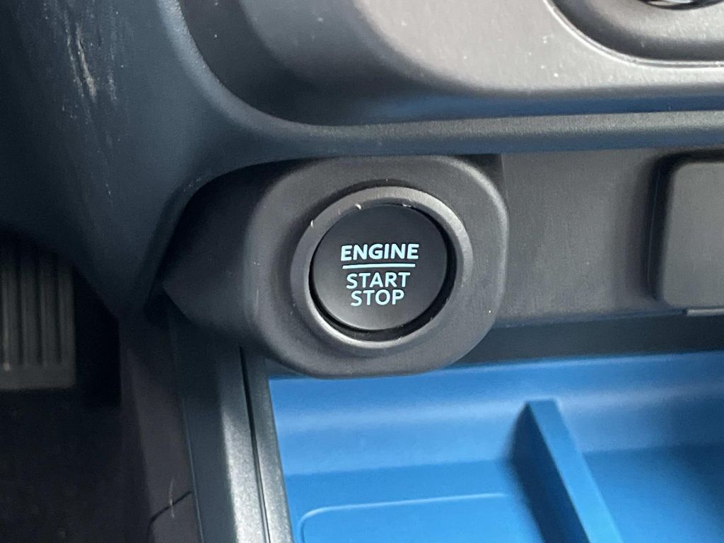 2025 Ford Maverick XLT - Photo 28