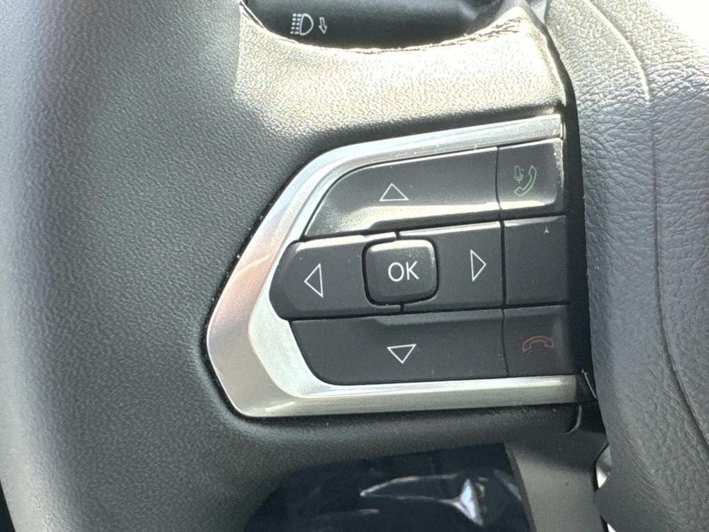 2025 Jeep Compass Limited - Photo 33