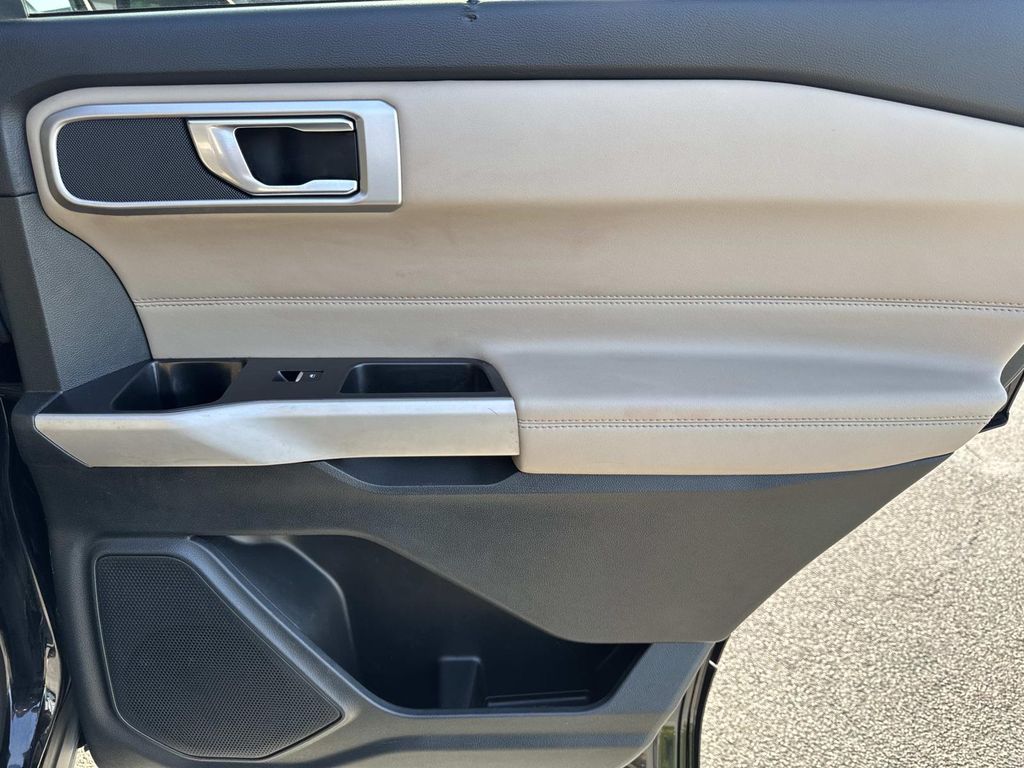 2024 Ford Explorer XLT - Photo 23