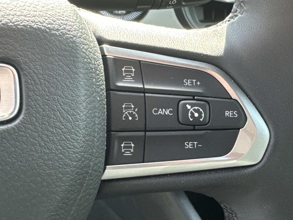 2025 Jeep Compass Limited - Photo 34