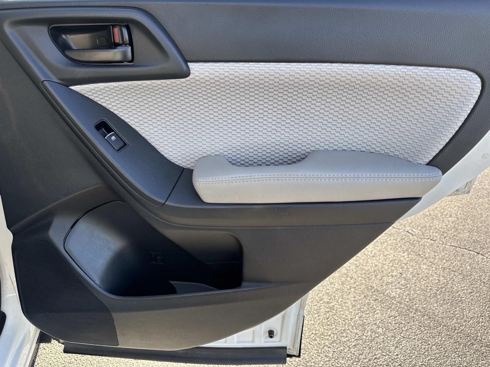 2017 Subaru Forester Premium - Photo 20