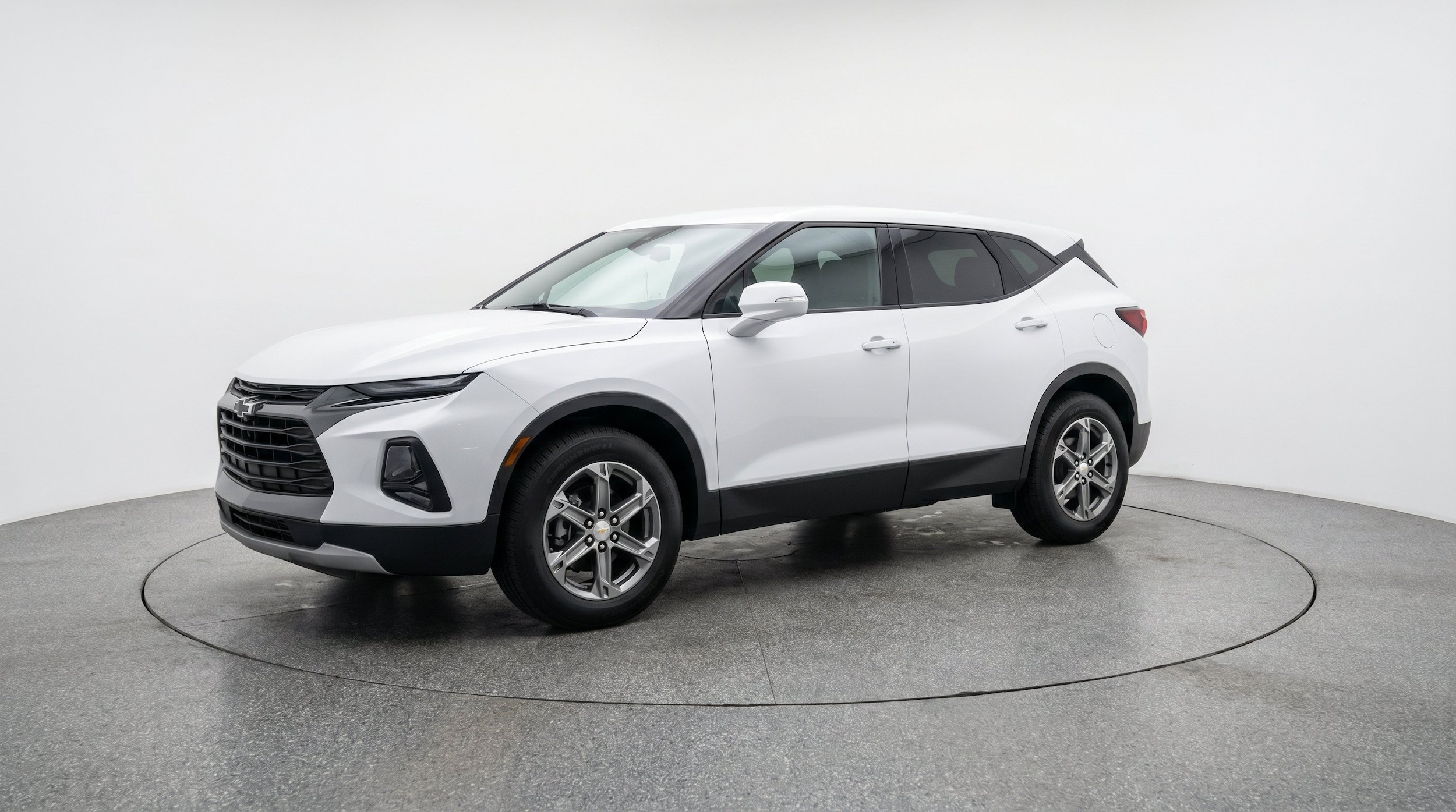 Thumbnail: 2026 Chevrolet Blazer - 3