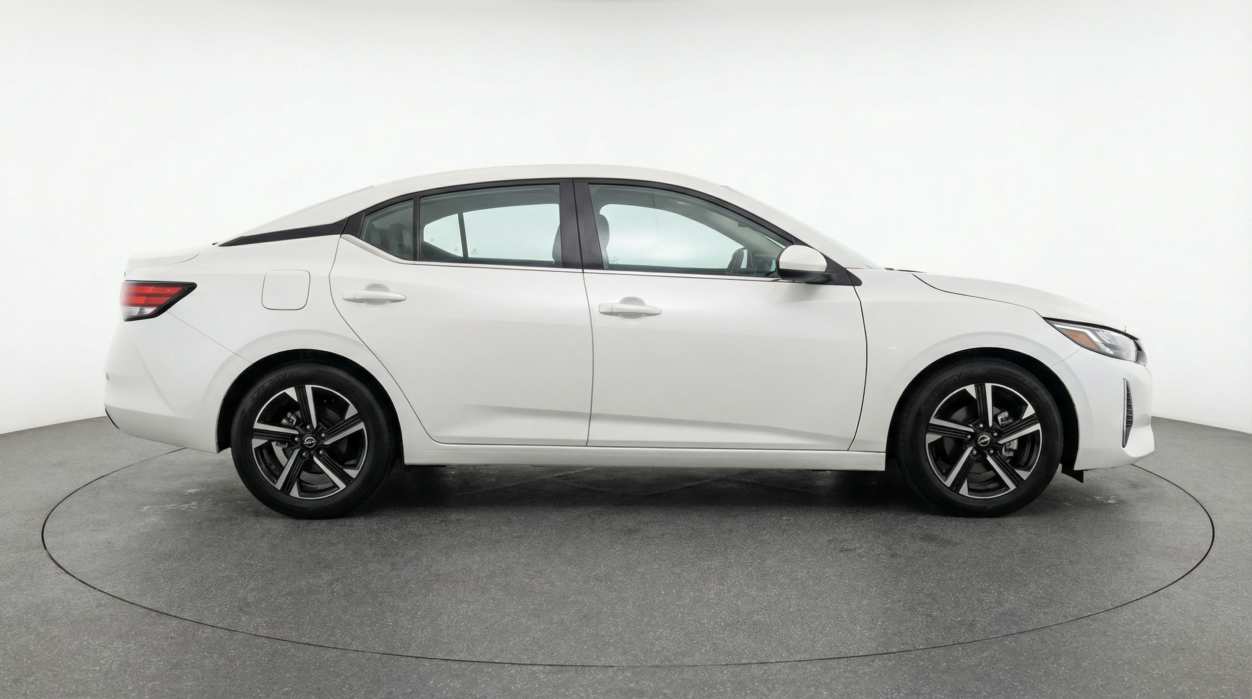 Thumbnail: 2025 Nissan Sentra - 8