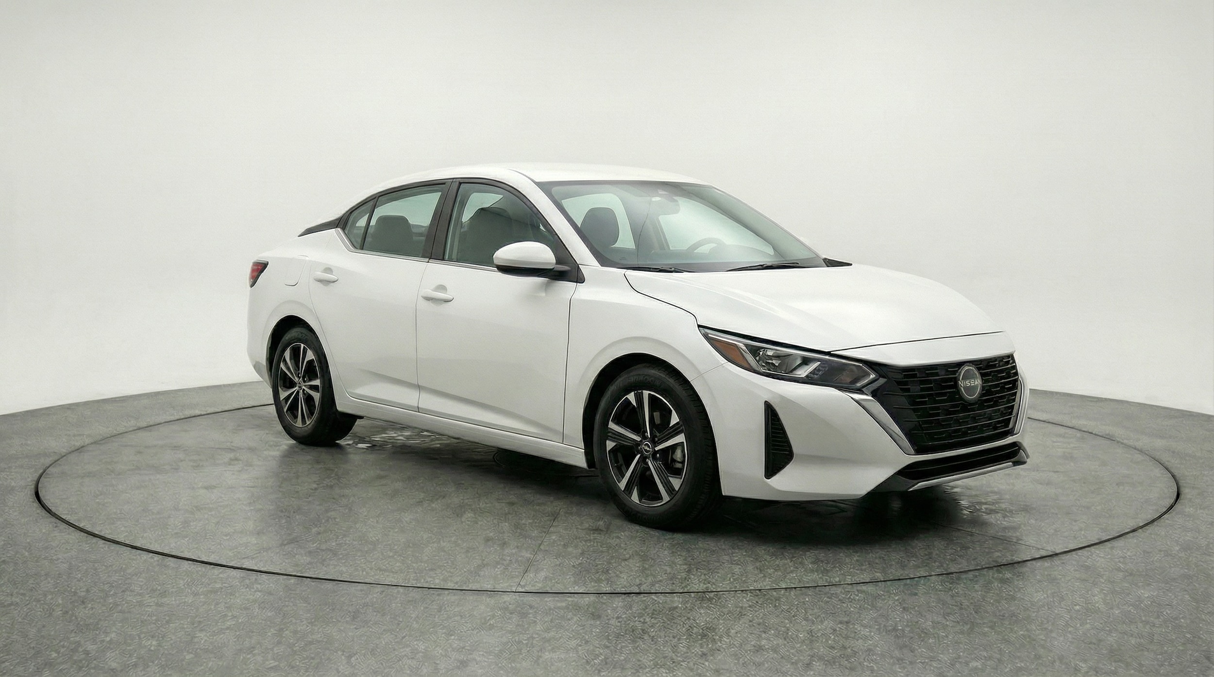 Thumbnail: 2025 Nissan Sentra - 1