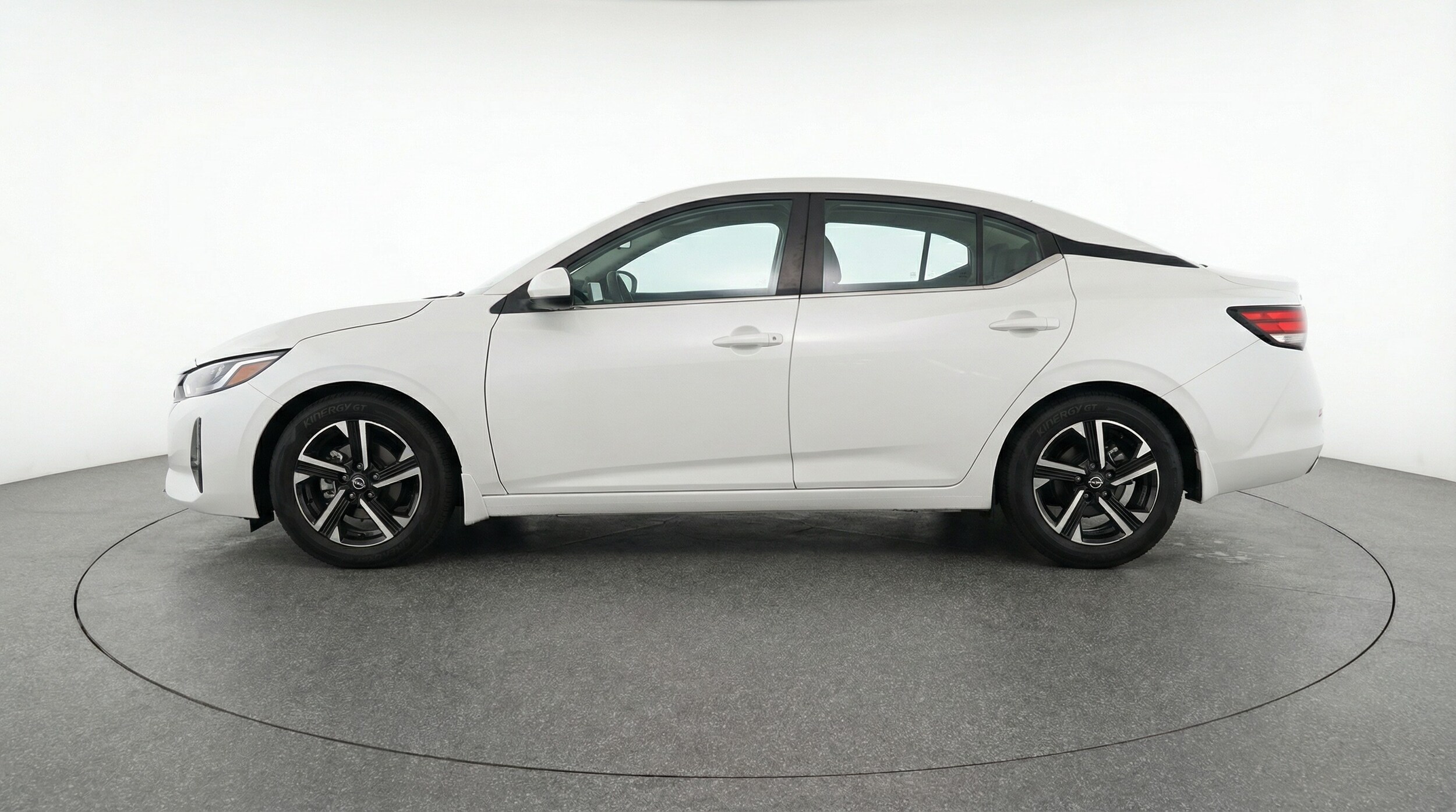 Thumbnail: 2025 Nissan Sentra - 4