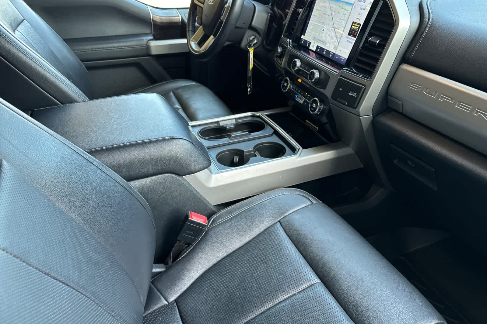 2022 Ford F-350 Lariat 15