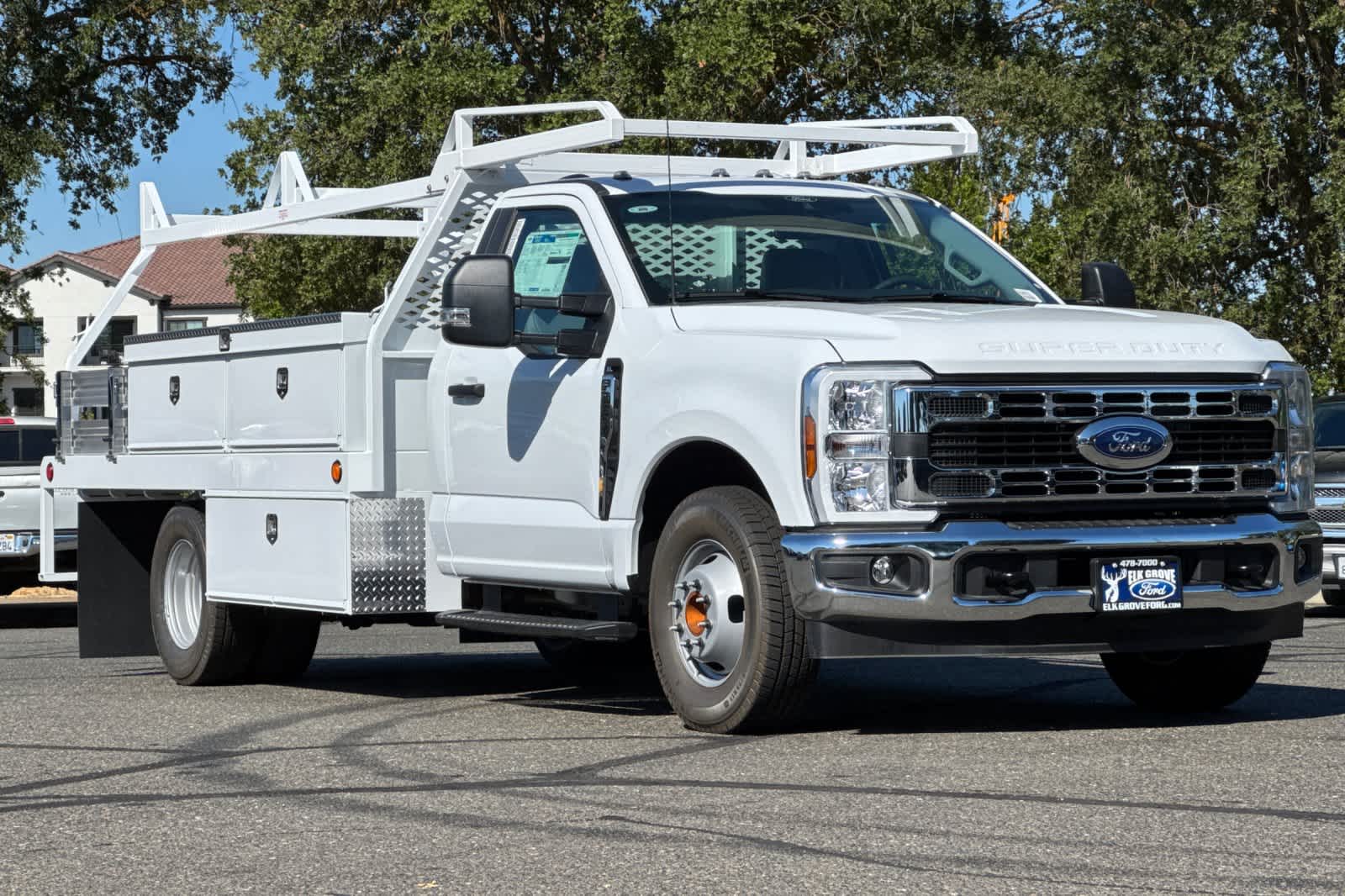 Thumbnail: 2025 Ford F-350 - 8