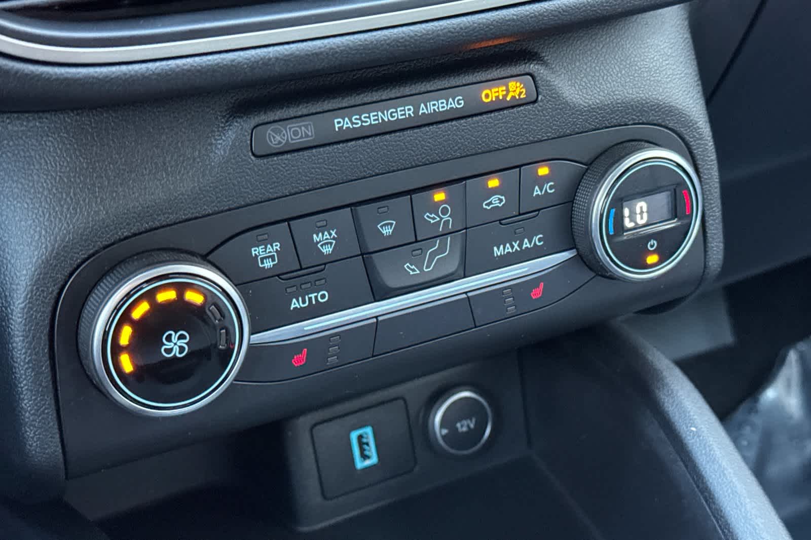 Thumbnail: 2020 Ford Escape - 20