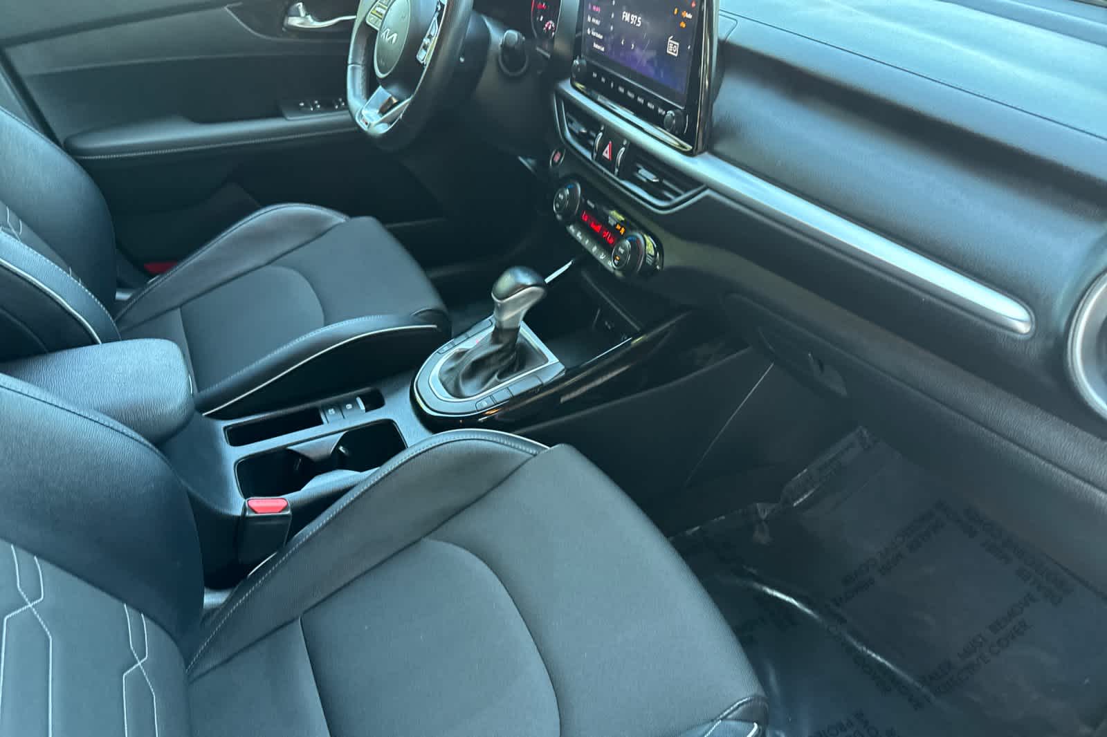 Thumbnail: 2024 Kia Forte - 15