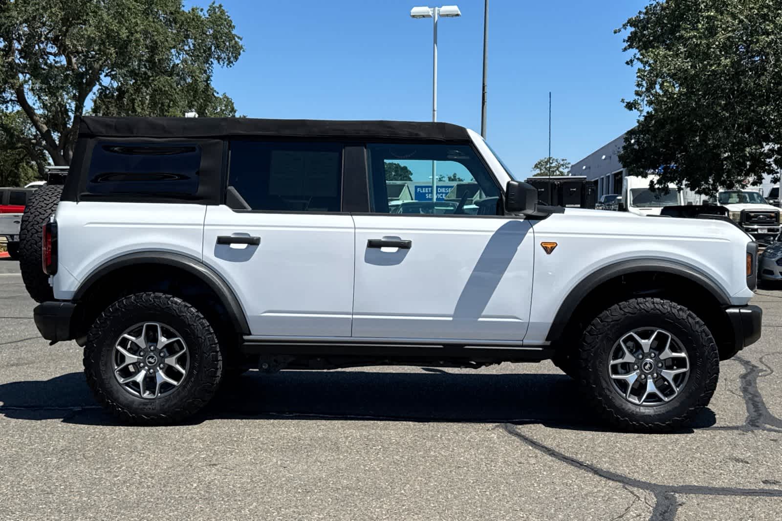 2022 Ford Bronco  8