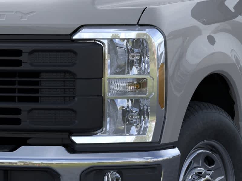 2026 Ford F-350 Super Duty XL - Photo 18