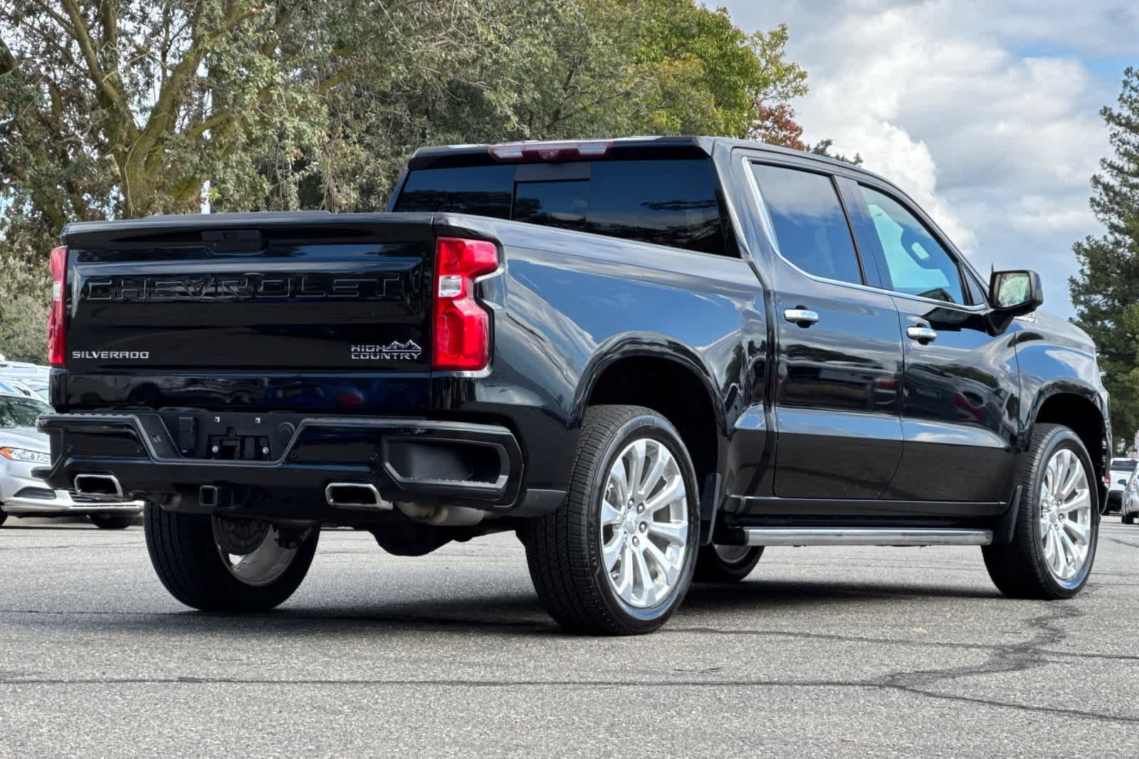 Thumbnail: 2021 Chevrolet Silverado 1500 - 2