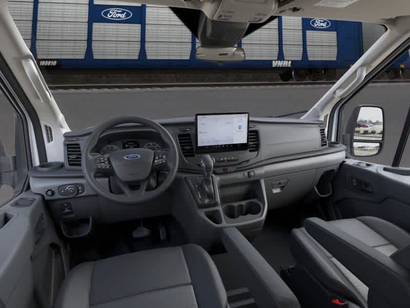 Thumbnail: 2025 Ford Econoline - 9