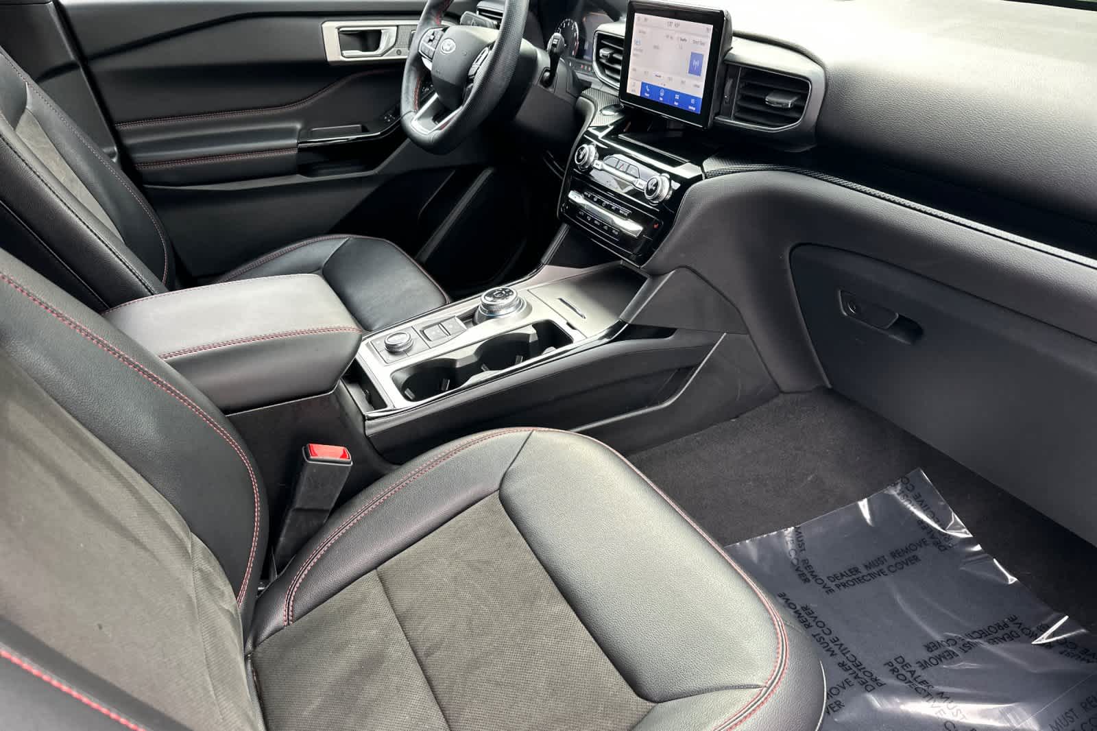 Thumbnail: 2022 Ford Explorer - 17