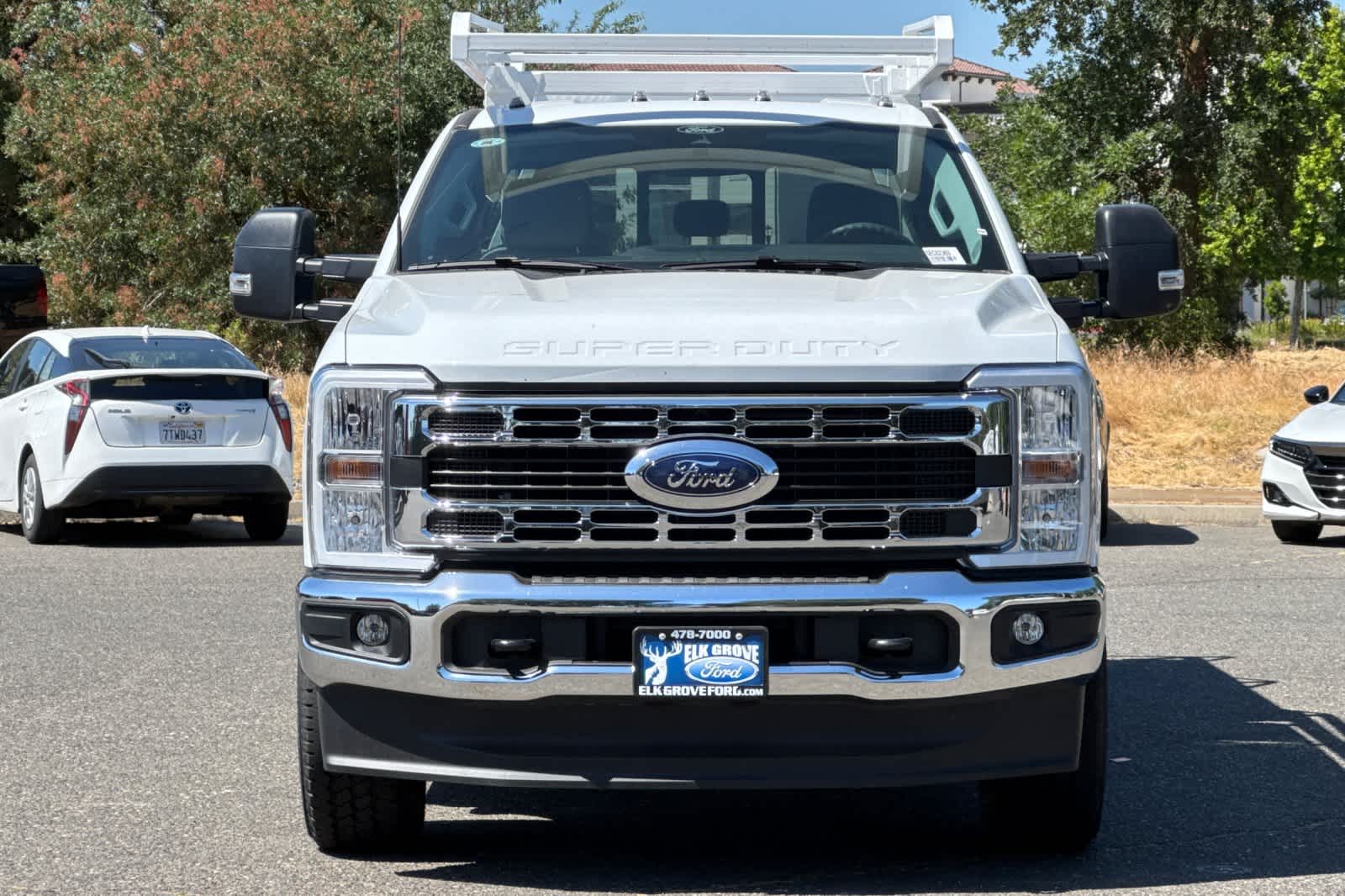 Thumbnail: 2025 Ford F-350 - 10