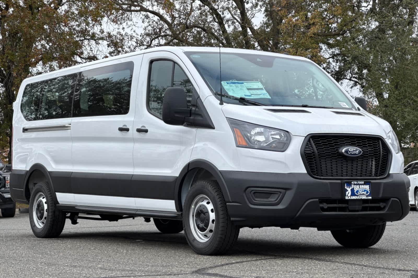 Thumbnail: 2025 Ford Econoline - 9