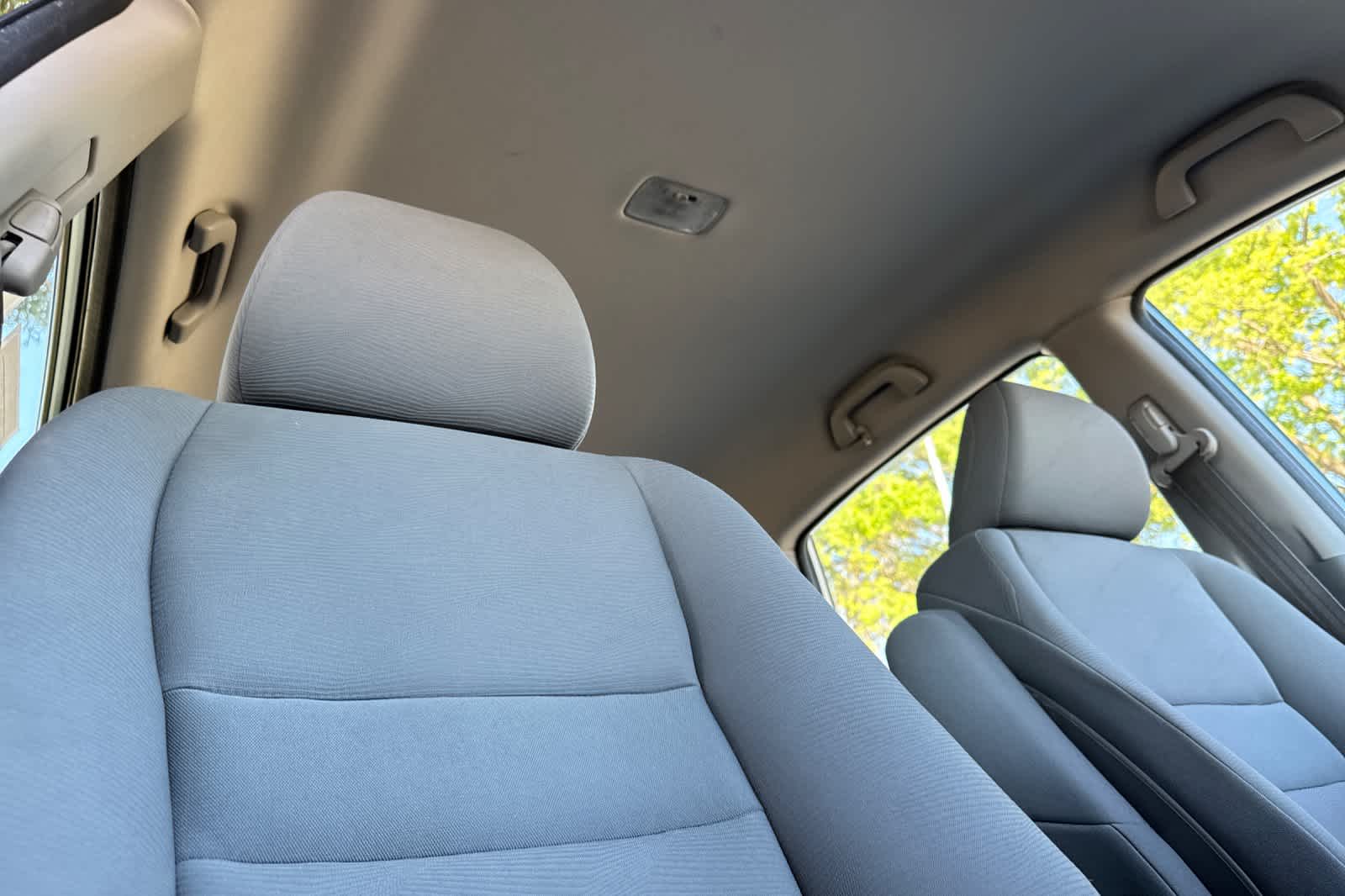 Thumbnail: 2010 Honda CR-V - 17