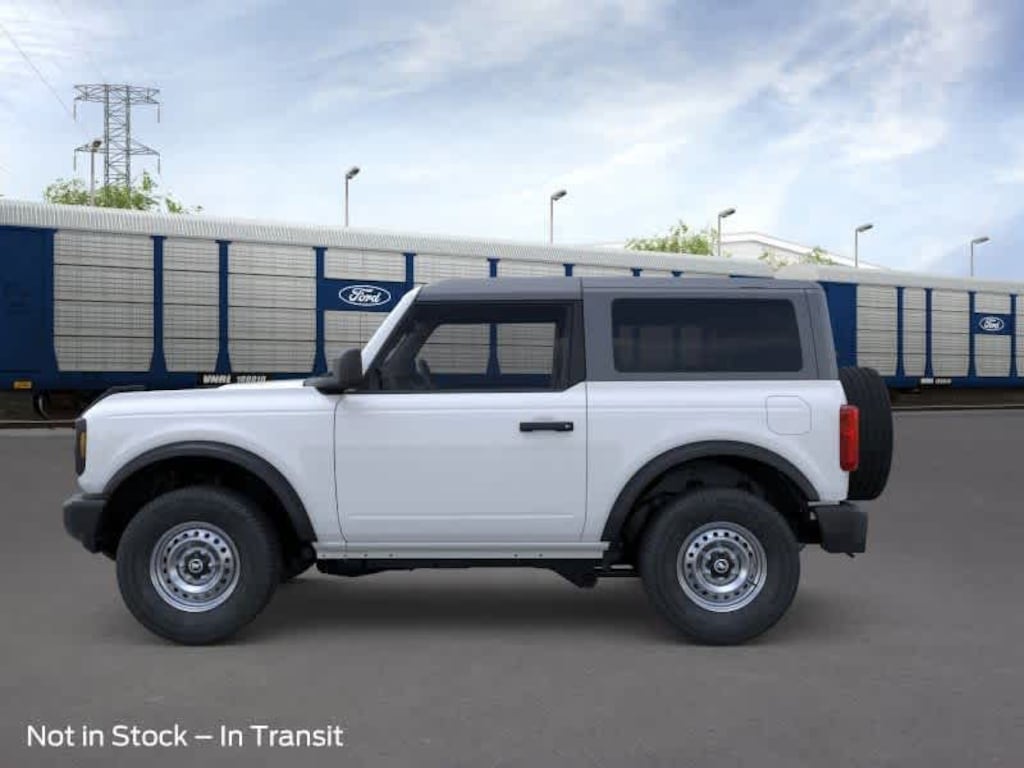 New 2025 Ford Bronco Base SUV