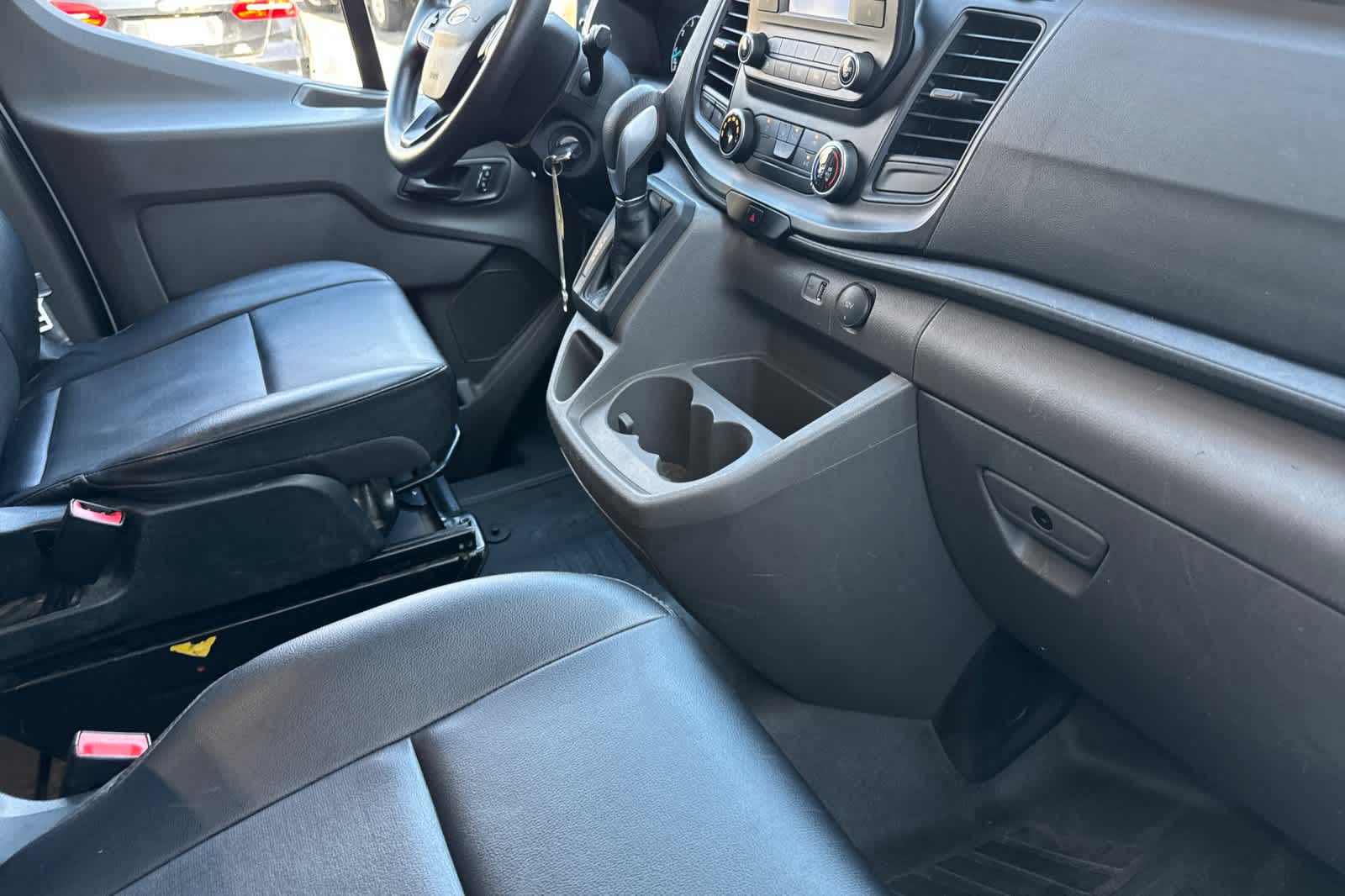 Thumbnail: 2023 Ford Transit Series - 15