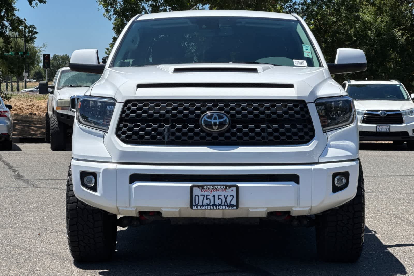 Thumbnail: 2020 Toyota Tundra - 10