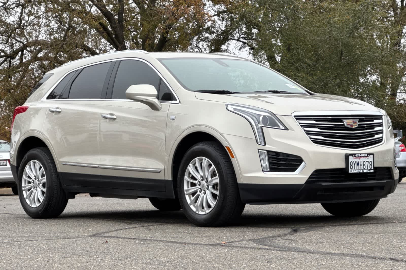 Thumbnail: 2017 Cadillac XT5 - 9