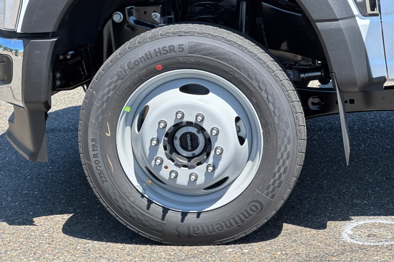 Thumbnail: 2026 Ford F-550 - 22