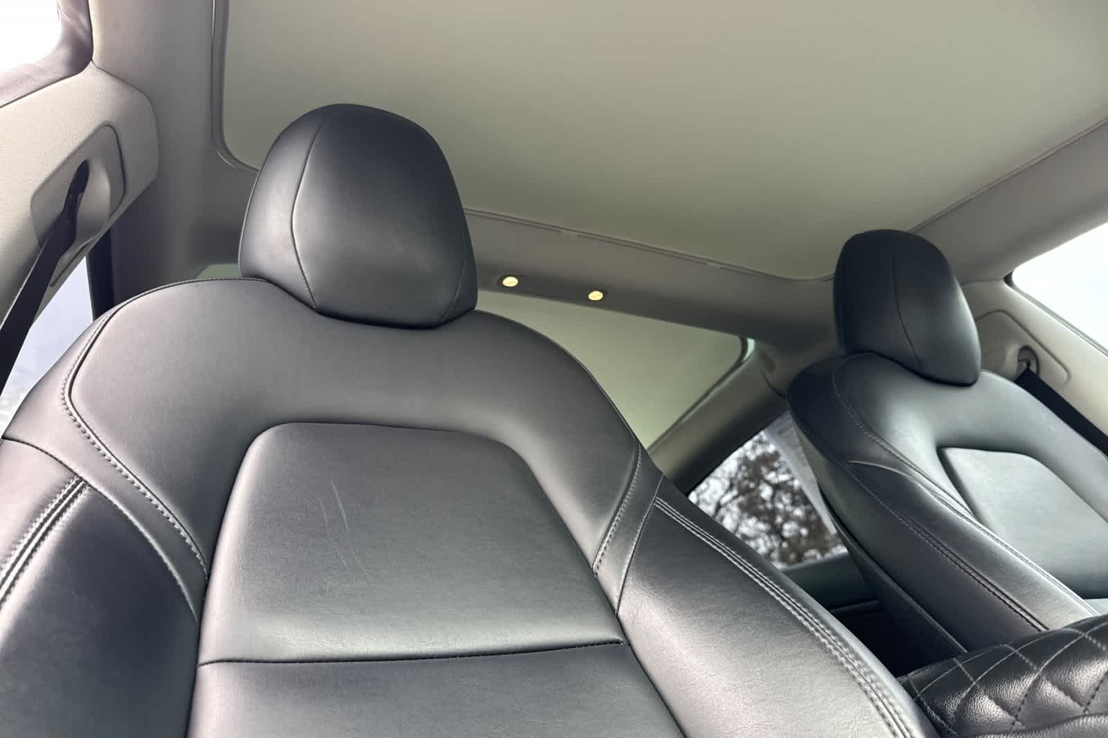 Thumbnail: 2019 Tesla Model 3 - 16