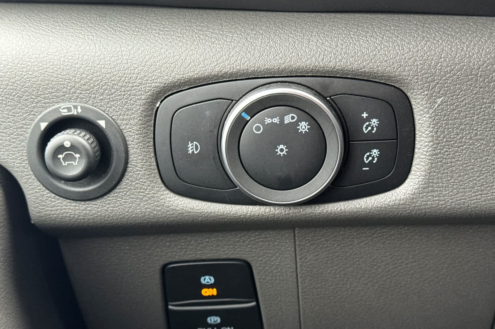 Thumbnail: 2024 Ford Econoline - 29