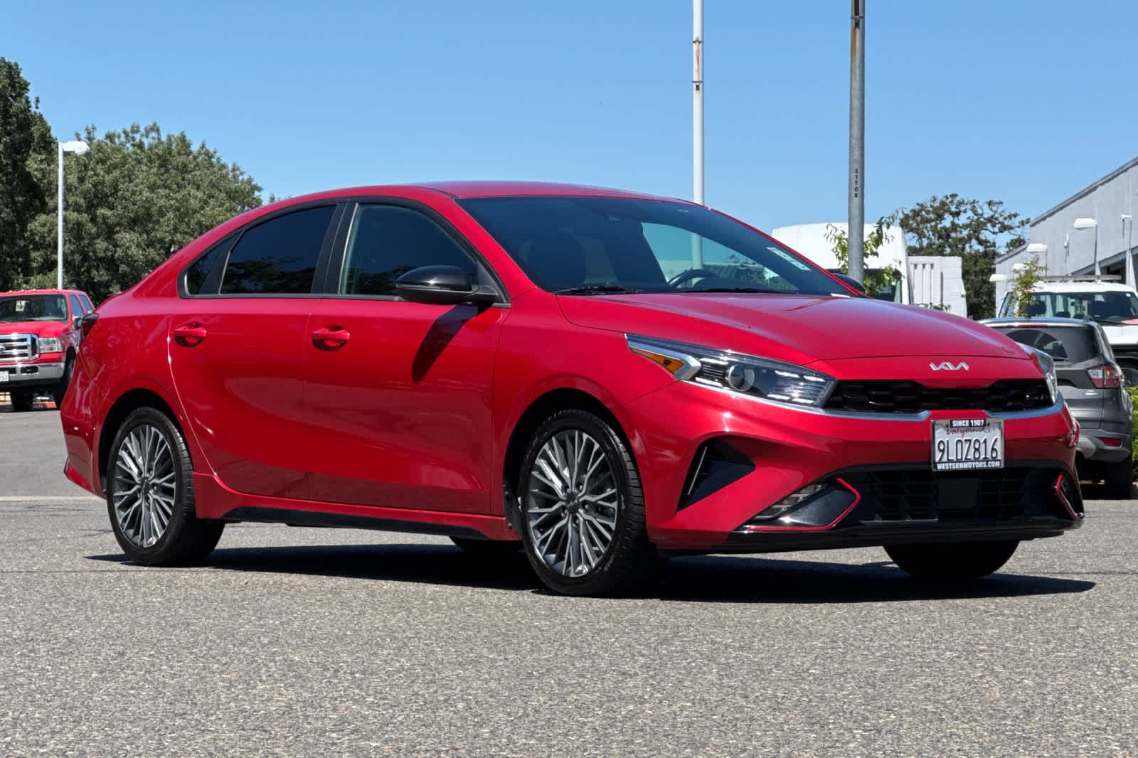 Thumbnail: 2024 Kia Forte - 9