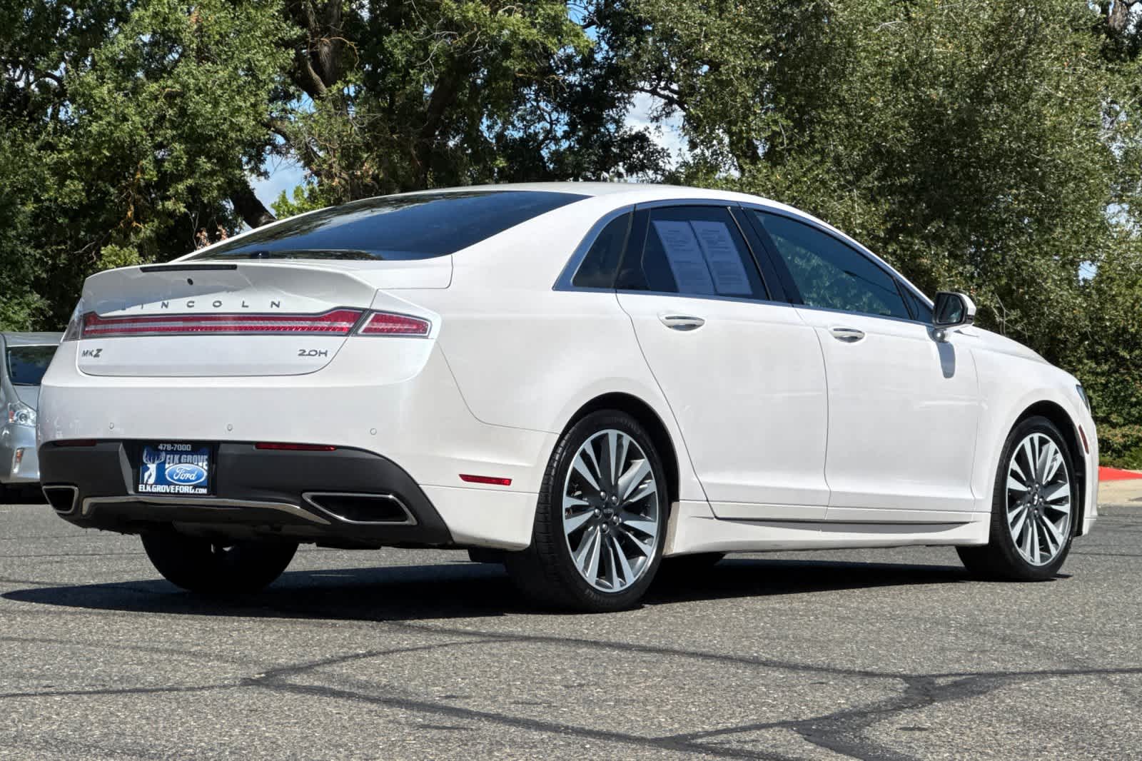 Thumbnail: 2018 Lincoln MKZ - 2