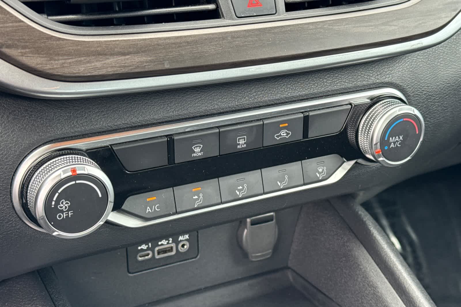 Thumbnail: 2025 Nissan Altima - 19