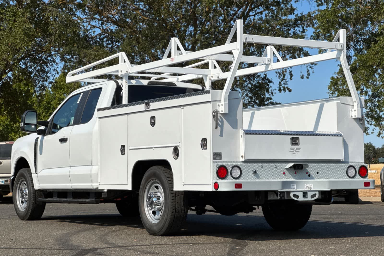 Thumbnail: 2025 Ford F-350 - 6