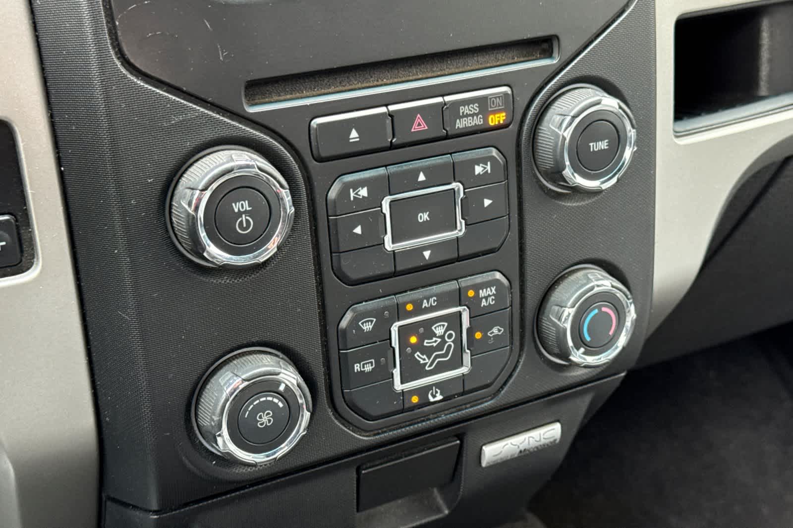 Thumbnail: 2014 Ford F-150 - 17