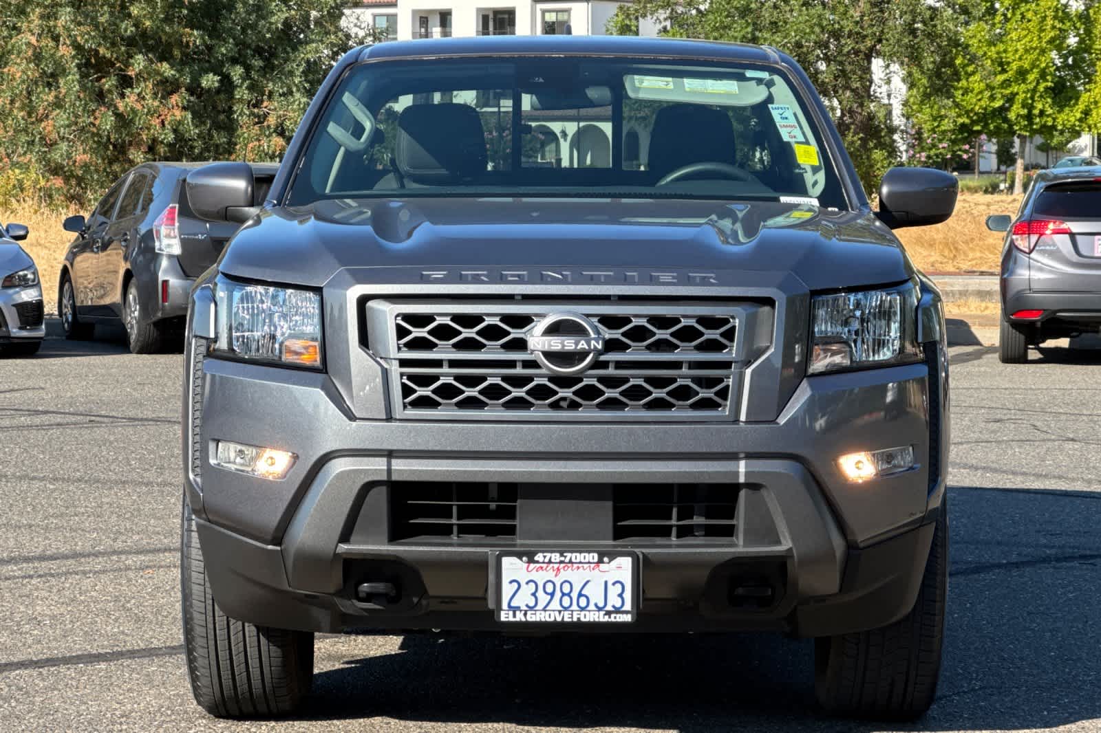 Thumbnail: 2022 Nissan Frontier - 10