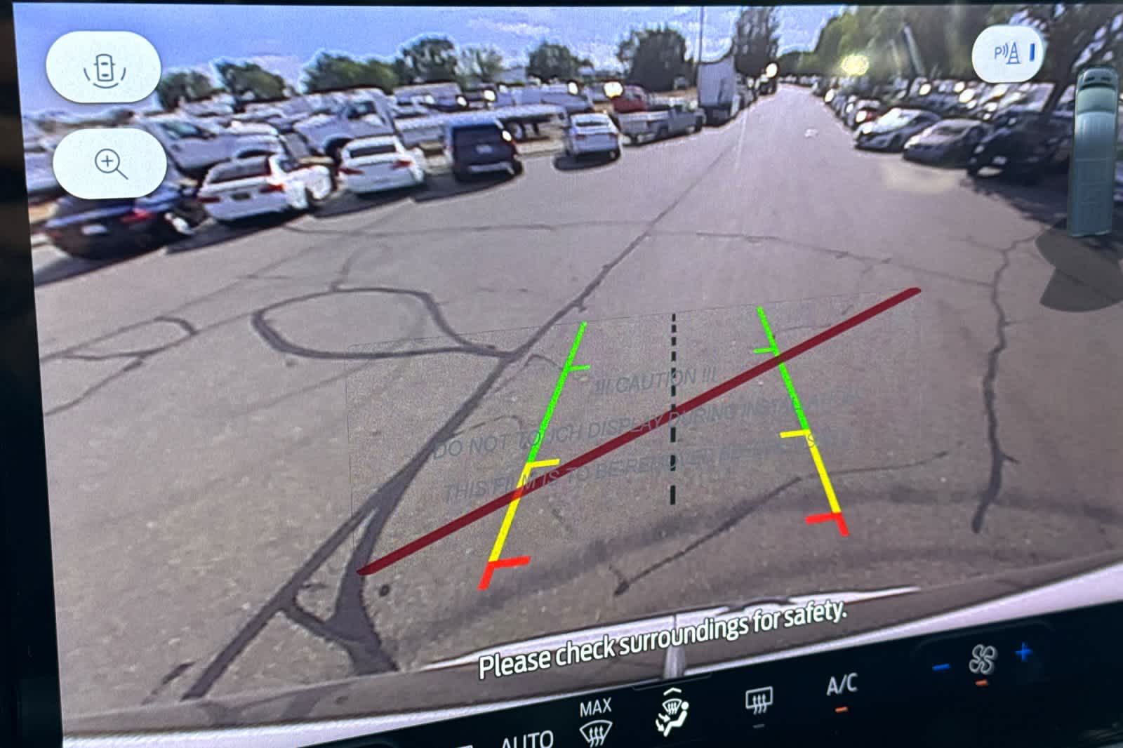 Thumbnail: 2025 Ford Econoline - 21