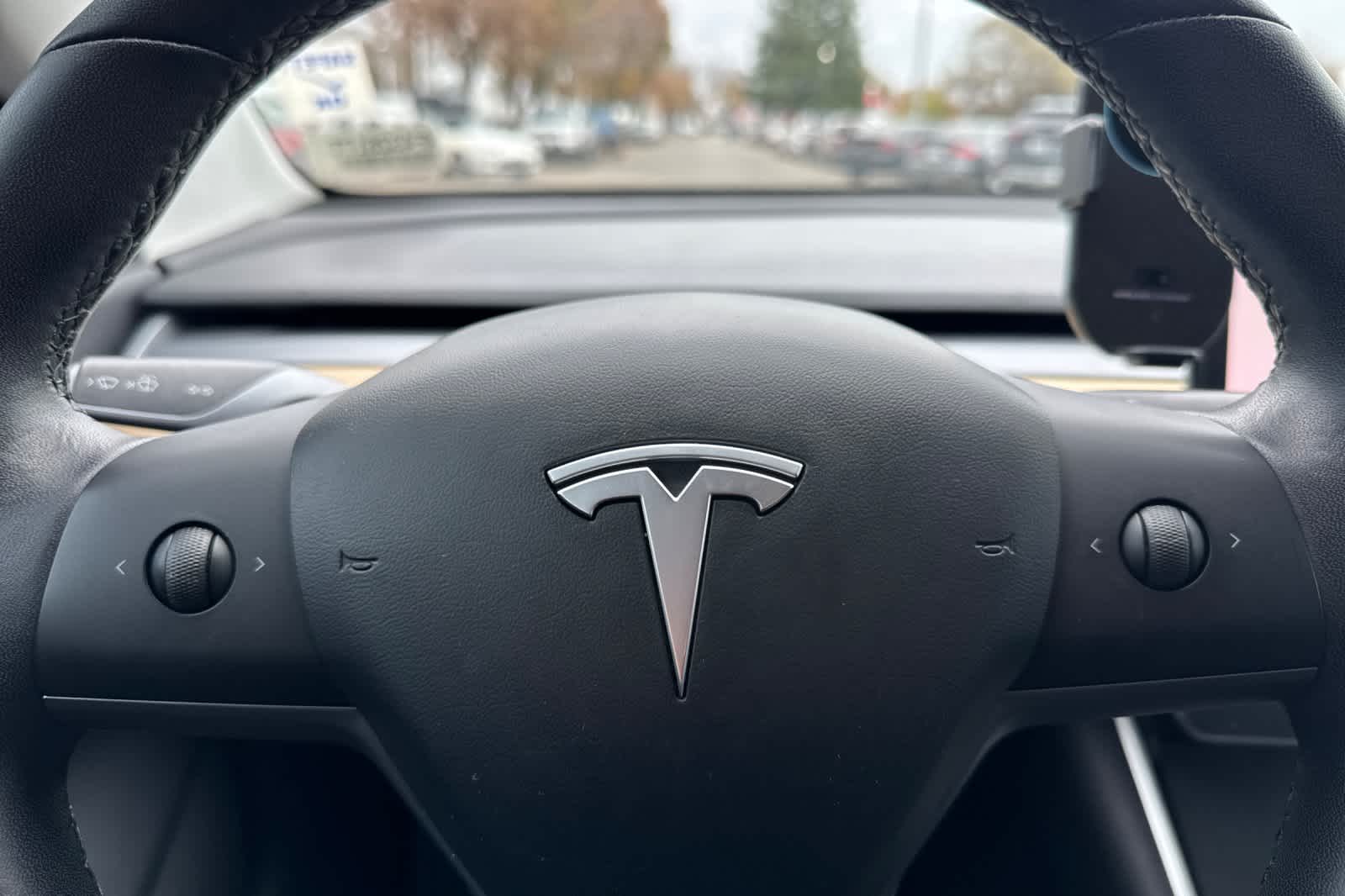 Thumbnail: 2019 Tesla Model 3 - 22