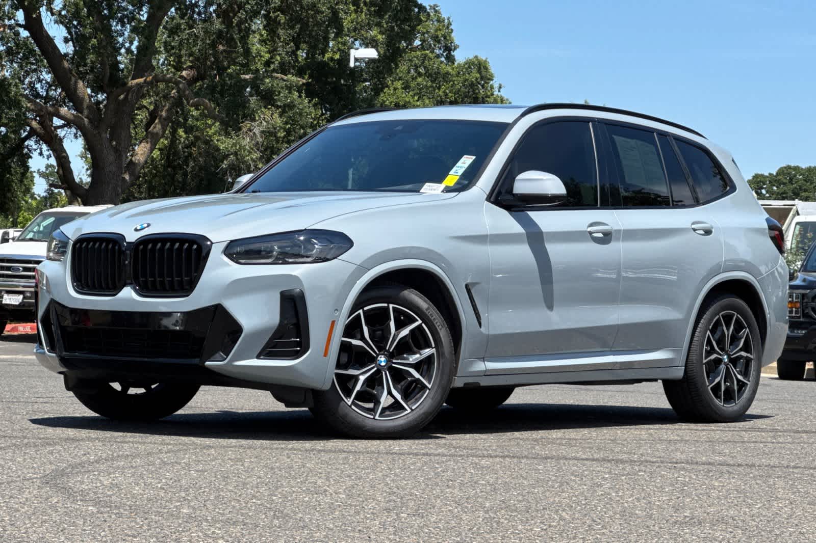 2023 BMW X3 sDrive30i's photo