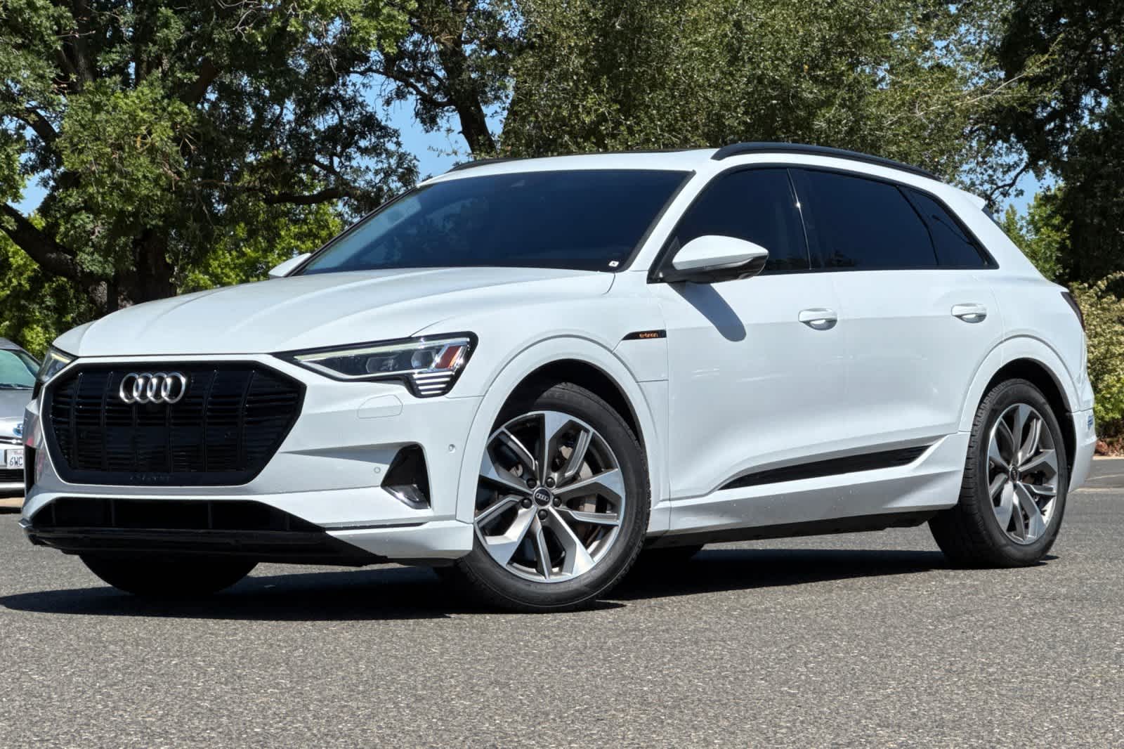 2021 Audi e-tron Premium Plus -
                  Elk Grove, CA