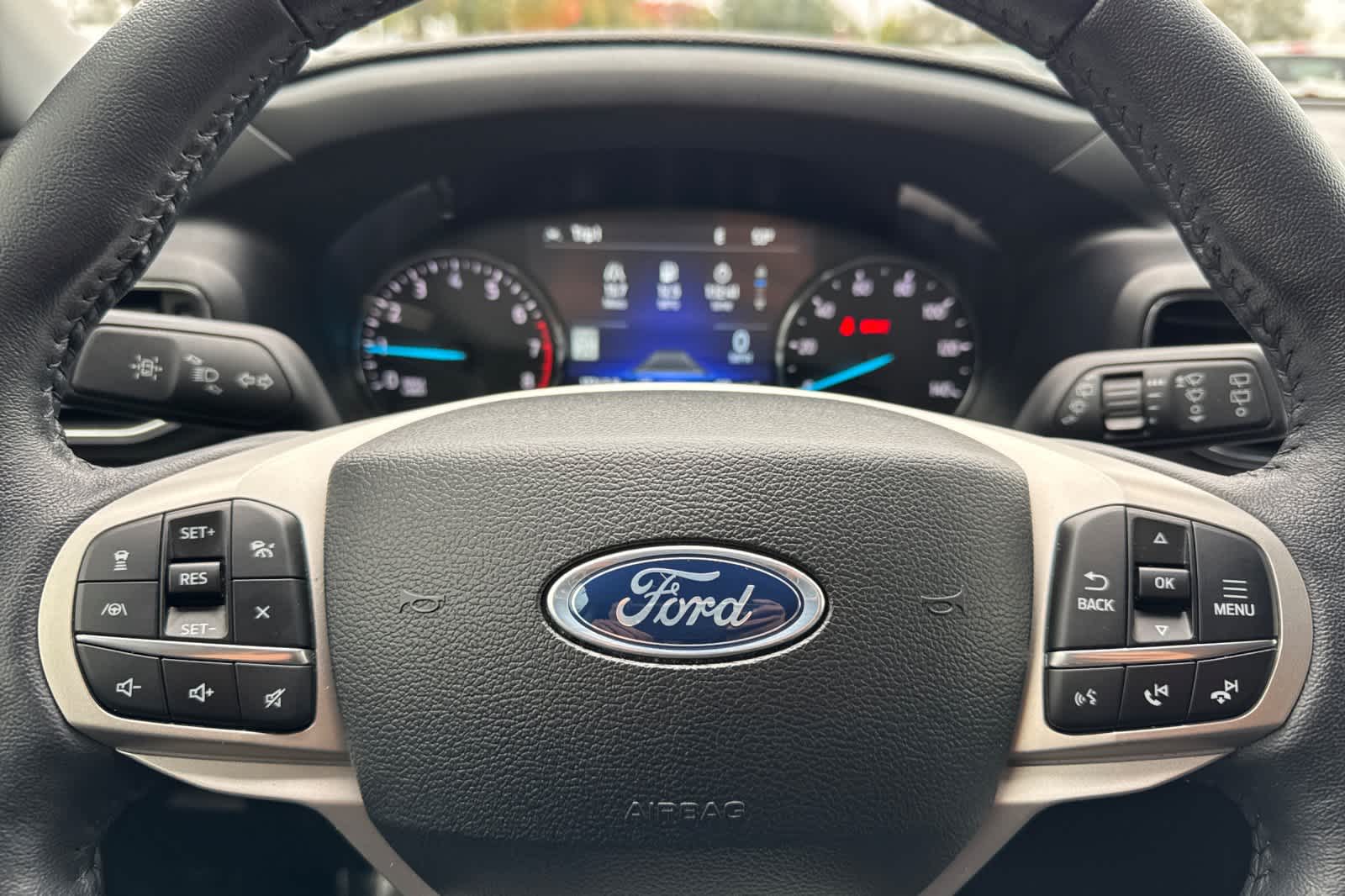 Thumbnail: 2024 Ford Explorer - 25