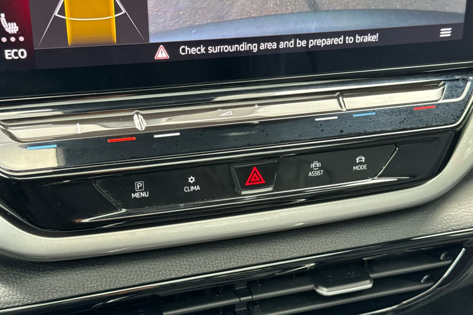 Thumbnail: 2023 Volkswagen ID.4 - 21