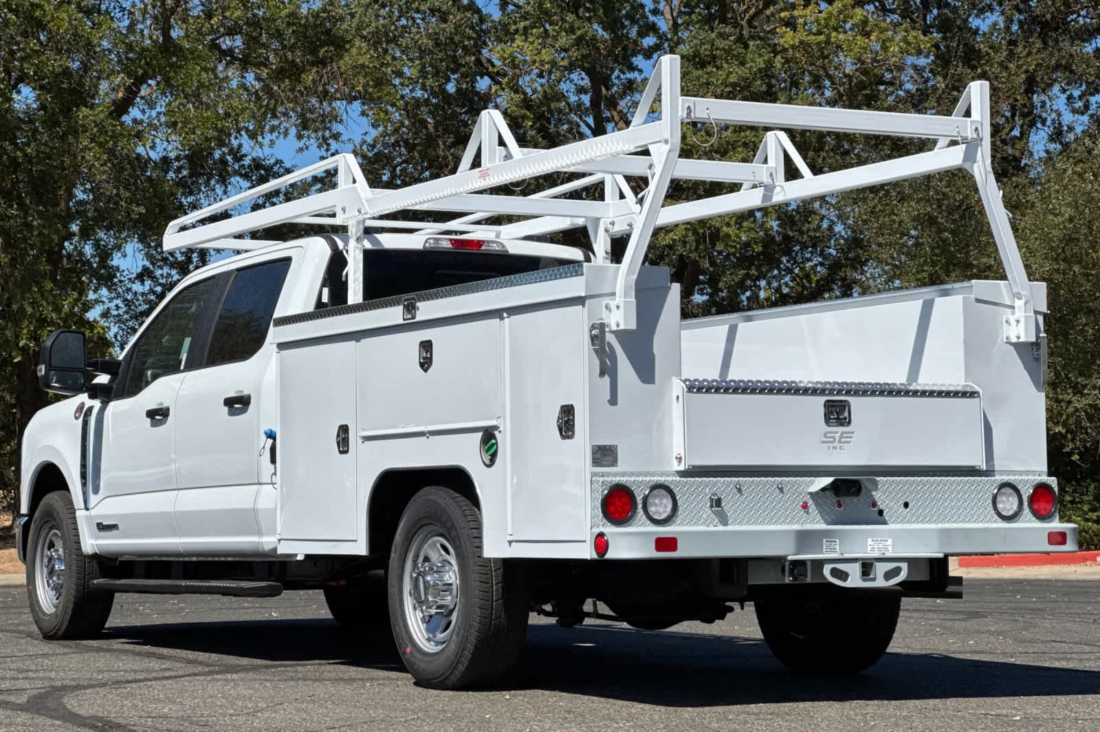 Thumbnail: 2025 Ford F-350 - 6