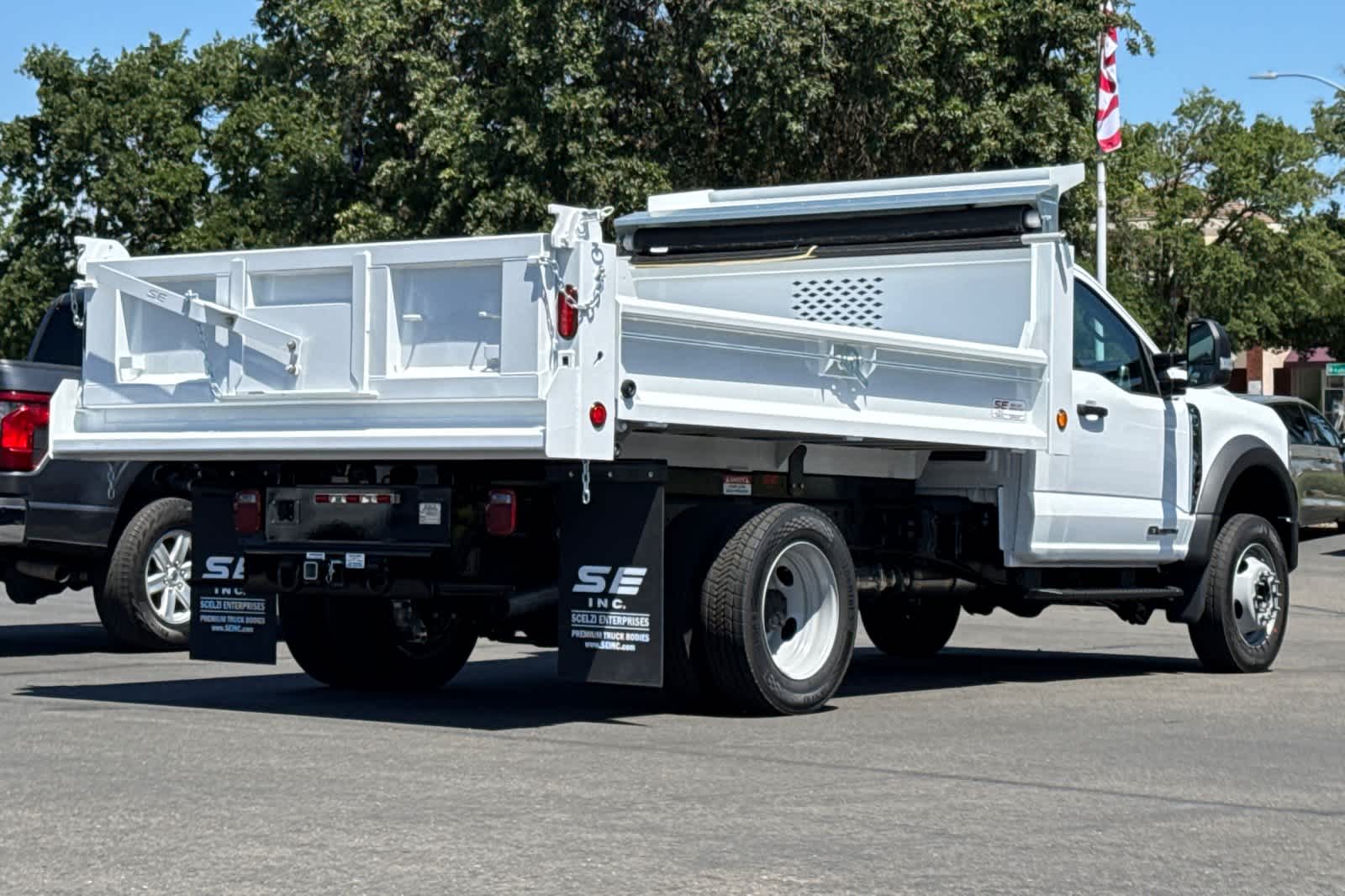 Thumbnail: 2026 Ford F-550 - 2