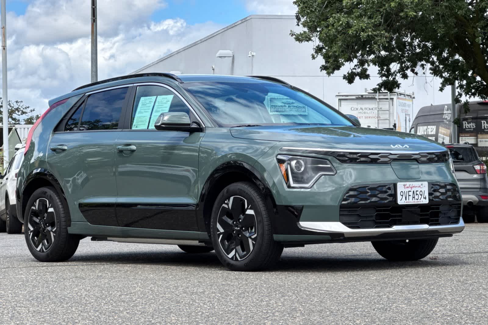 Thumbnail: 2025 Kia Niro - 9