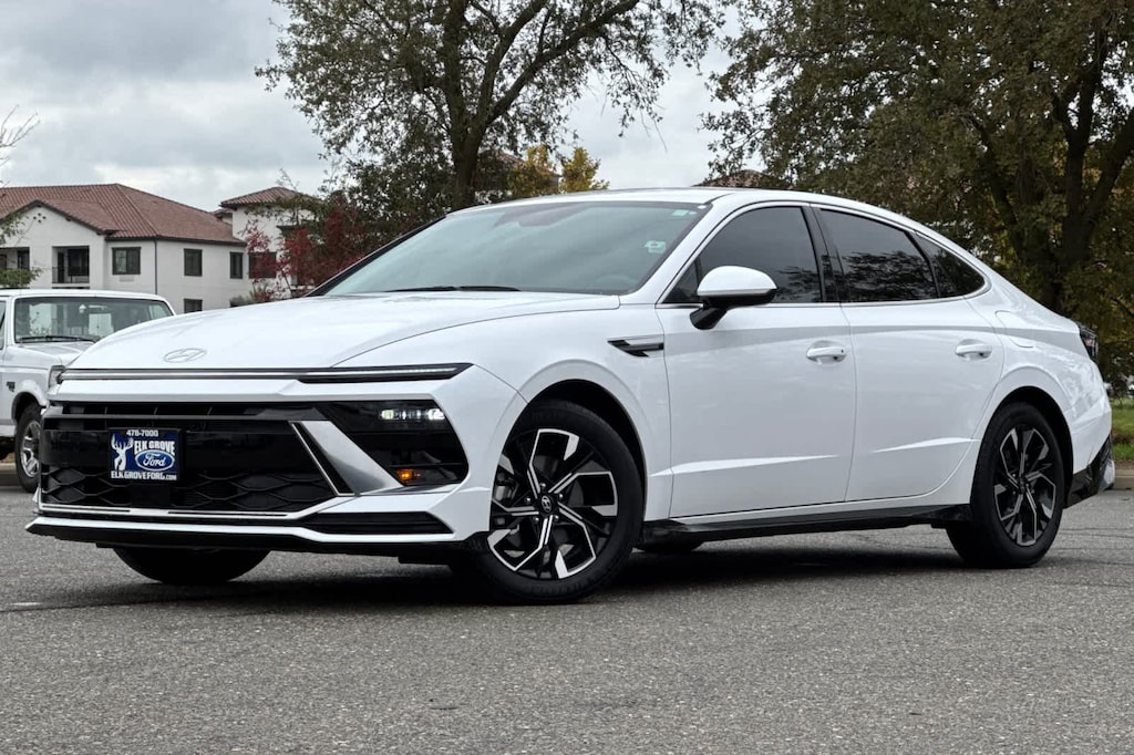 Used 2024 Hyundai Sonata SEL Sedan