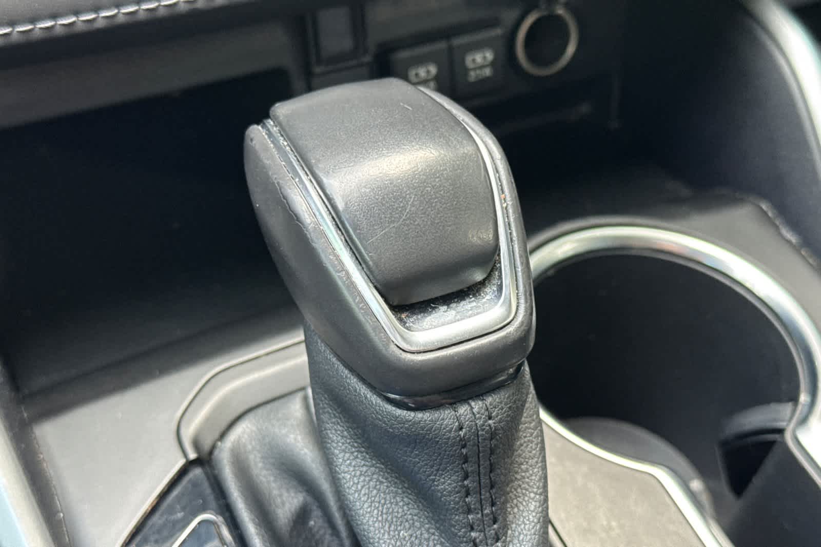 Thumbnail: 2021 Toyota Highlander - 23